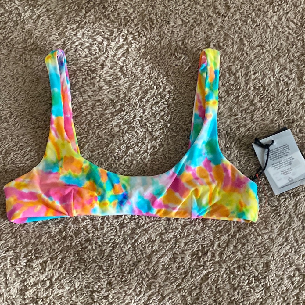 “its now cool” tye dye bikini top NWT size medium